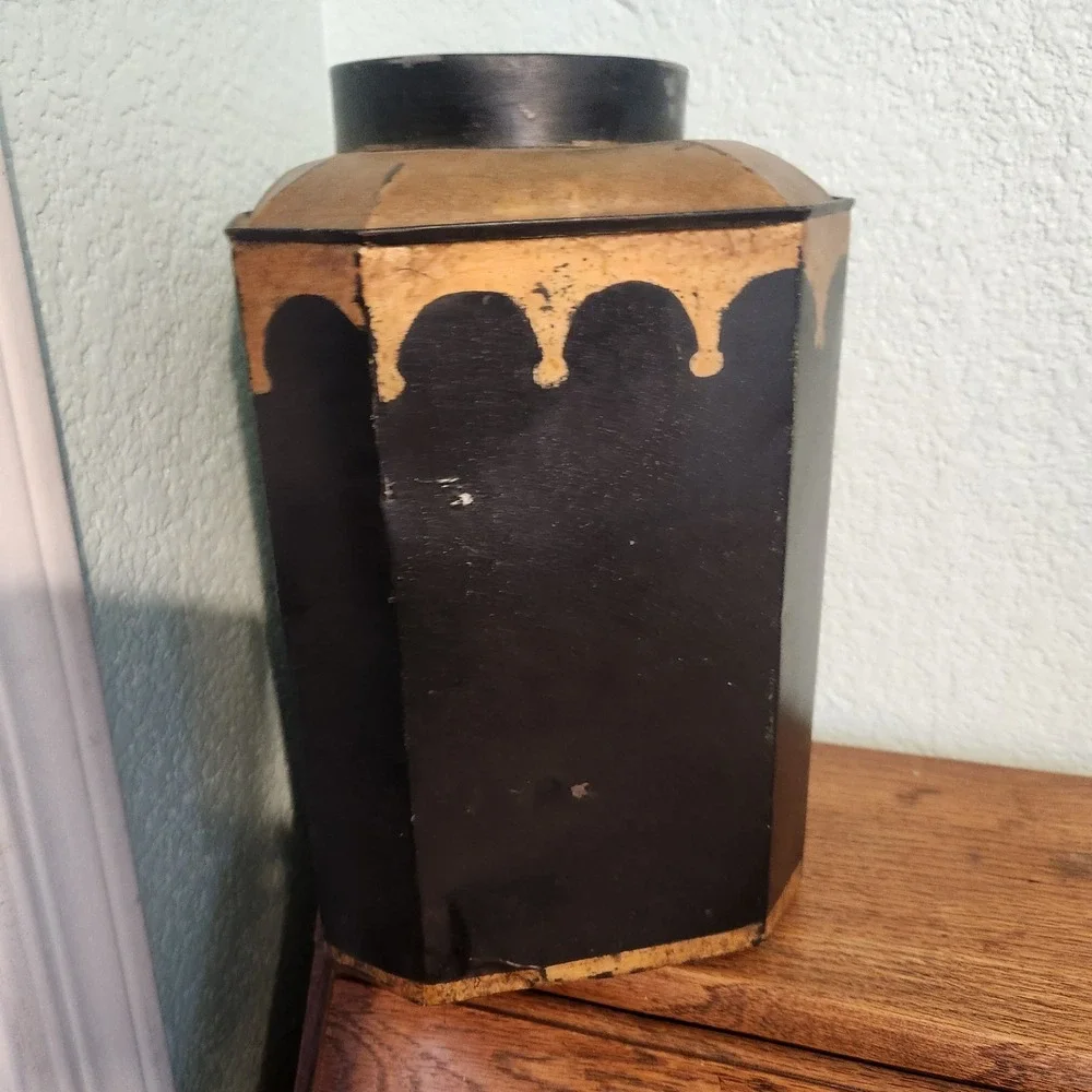 N/A this antique